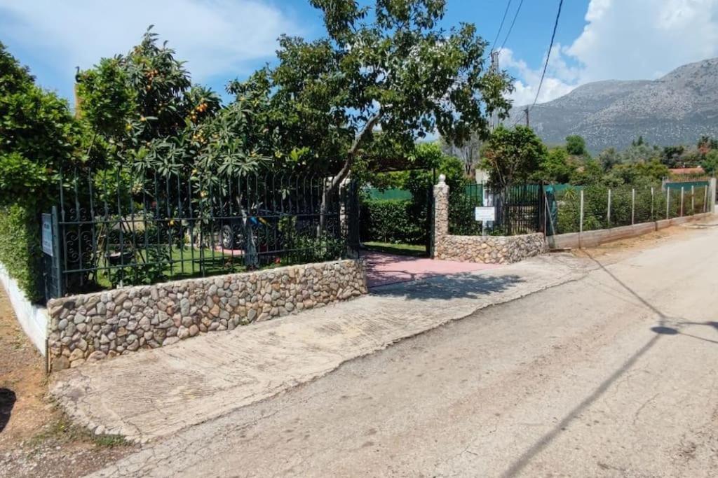Eretria Vacation House エクステリア 写真